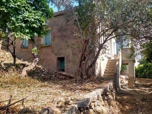 (Προς Πώληση) Κατοικία Μονοκατοικία || Ν. Χίος/Χίος Χώρα - Τιμή: 50.000€ 