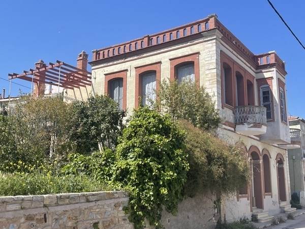 (Προς Πώληση) Κατοικία Κτήριο || Ν. Χίος/Ιωνία - 300 τ.μ, 250.000€ 