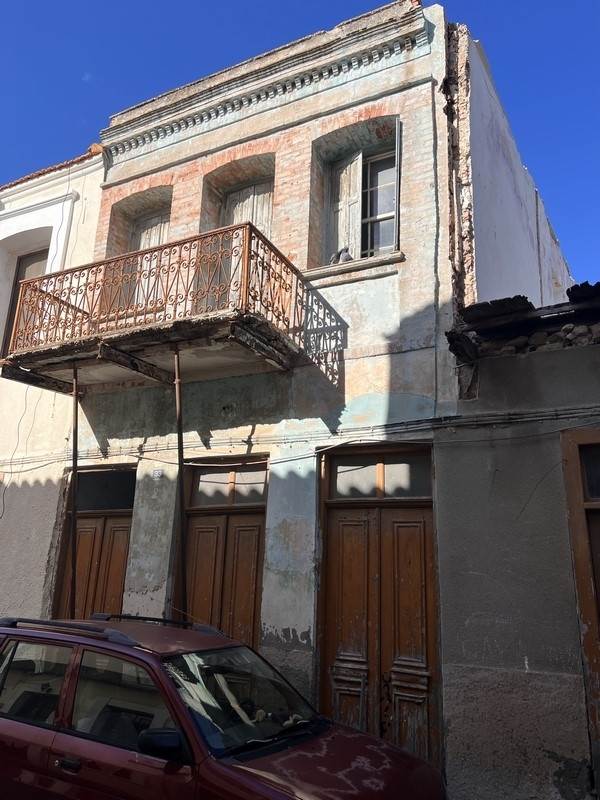 (For Sale) Residential  || Chios/Chios Chora - 1 Sq.m, 100.000€ 